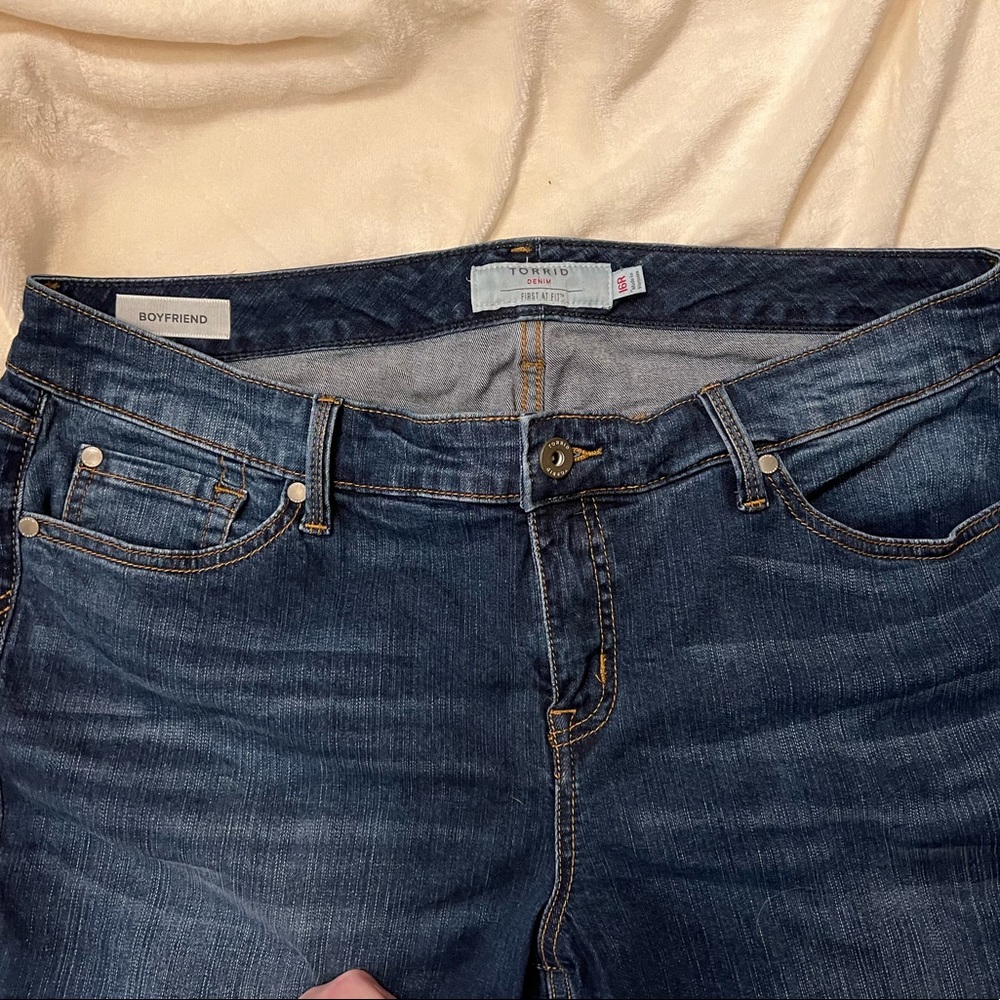 TORRID Straight Jean - Medium wash Size 16R - Picture 7 of 10